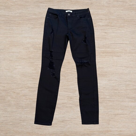 NWOT Refuge Black Straight Leg Distressed Jeans Denim Mid Rise Women’s Size 6 - Picture 1 of 5